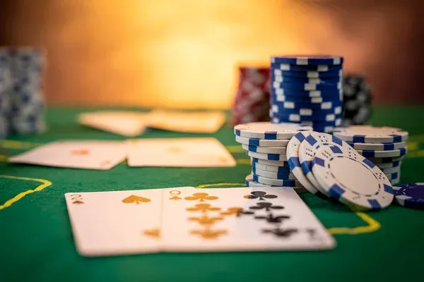 Replay Poker: What It Is, How It Works, and Why Players Use It